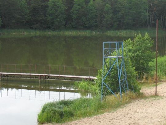 Mamy upały i astronomiczne lato! Ale uwaga: woda w naszych jeziorach jeszcze nieprzebadana