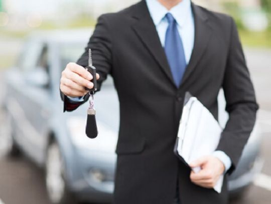 Marzysz o nowym samochodzie? Kredyt Ci to ułatwi