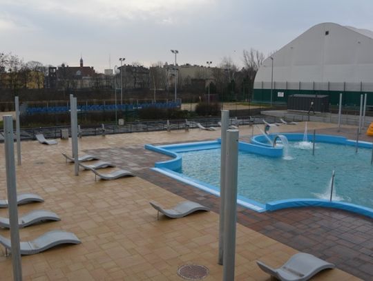 Masaże, zjeżdżalnie, gejzery – także na tczewskim basenie!