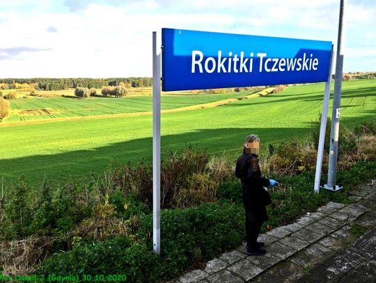 Mężczyzna wpadł pod pociąg. Walczy o życie w gdańskim szpitalu