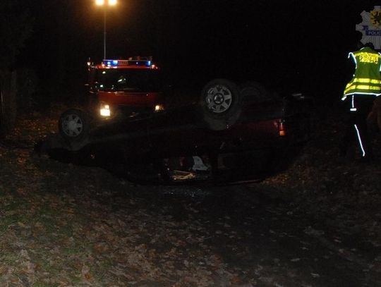 Miał 3,5 promila! Dachował, uderzył w drzewo i ogrodzenie