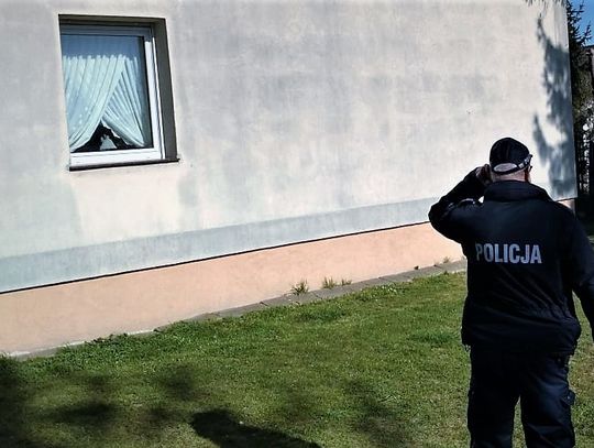 Mieszkańcy dziękują dzielnicowemu za czuwanie nad kwarantanną