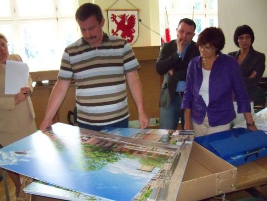 Miliony za atrakcyjny teren przy stacji kolejowej. Galeria dworcowa