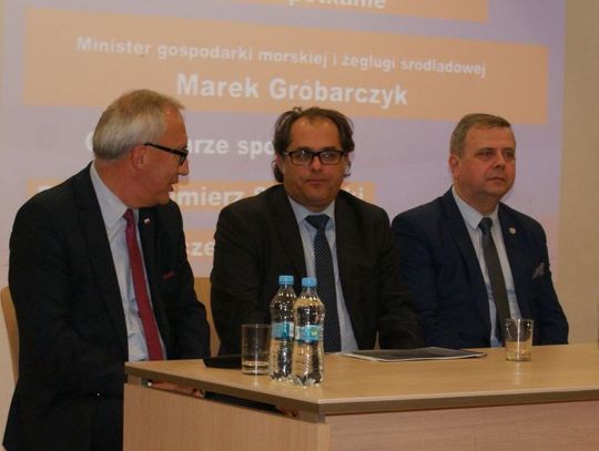 Minister gospodarski morskiej w Tczewie: „są plany budowy portu i terminalu logistycznego w waszym mieście”