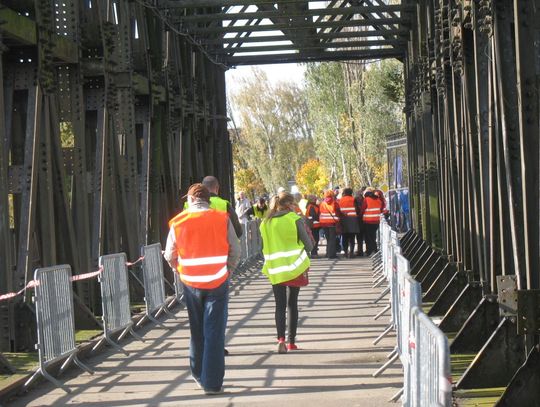 Most bez przęseł przez ponad 2 lata. Wykonawca wkrótce rozpocznie operację: to będzie inżynierskie wyzwanie