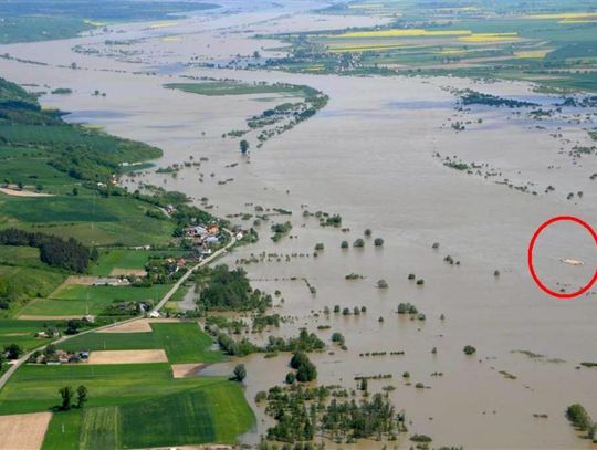 Most przez Wisłę już jest - na papierze. Euforia i radość