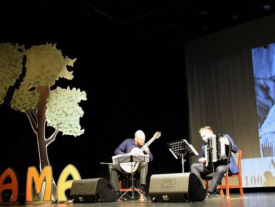 Muzyczne i poetyckie jubileusze 2021 w "Ogrodach Sztuk”. Taniec, muzyka na żywo i tango argentyńskie