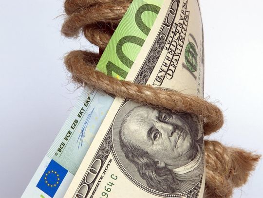 Na czym polega wyczyszczenie BIK i czy można zrobić to samodzielnie?