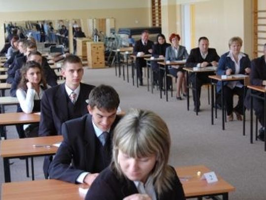 Na maturach nerwowa atmosfera, czasem drżały ręce...