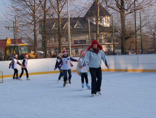 Na sportowo i edukacyjnie  - propozycje na ferie