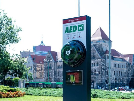 Na ulicach Tczewa pojawią się defibrylatory! Dowiedz się, gdzie i jak szybko będą chronić mieszkańców