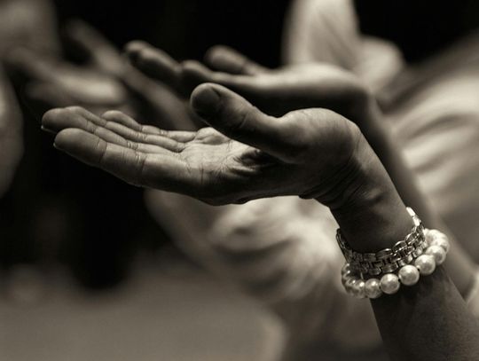 Najpiękniejsze paramenty na Jubileusz 2025: Tradycja i nowoczesność