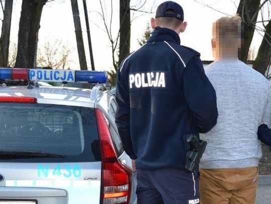 Napad na jubilera w Tczewie! Sterroryzowali pracownice i... uciekli