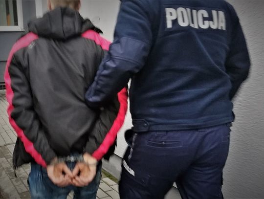 Napadał na kobiety! Tczewska policja zatrzymała mężczyznę, który odpowie za rozboje