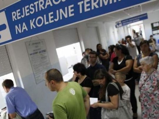 NFZ publikuje listę czynnych przychodni. Gdzie do lekarza?