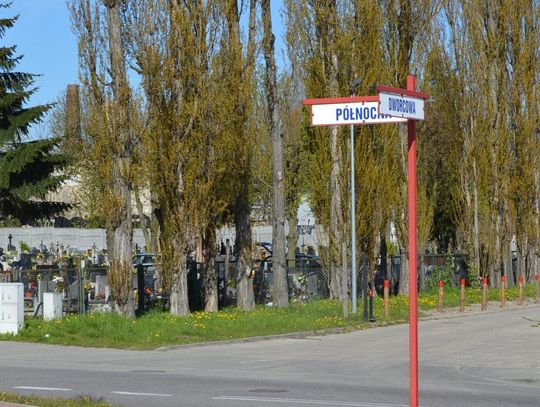 Nie ma tematu poszerzenia cmentarza przy ul. Gdańskiej, choć miejsc do pochówków brakuje  