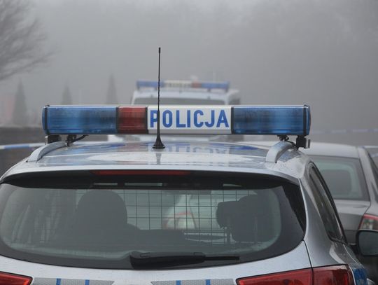 Nie żyje 56-latek znaleziony wśród mauzerów z nieznaną substancją. Na miejscu kontrterroryści i pluton chemiczny