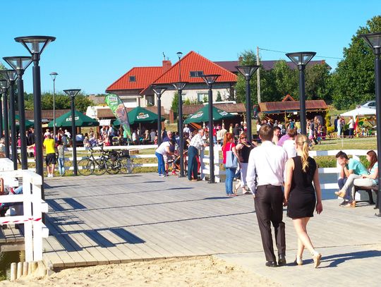 Niektórzy jeszcze żyją...  w mroku. W gminie brakuje oświetlenia