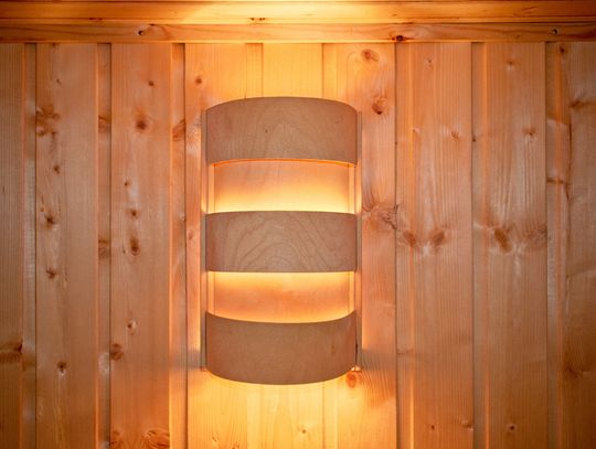 Nowoczesne kinkiety - najlepsze lampy do każdego pomieszczenia