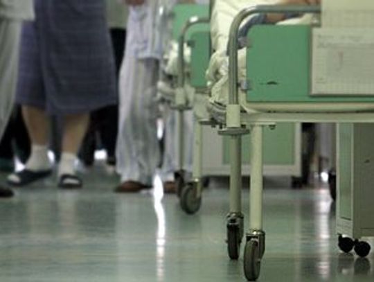 Oddział dziecięcy zalany po opadach! Dach był źle zabezpieczony?