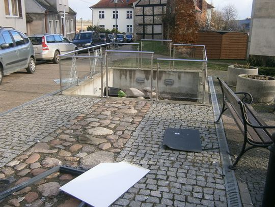 Operator monitoringu świadkiem wypadku. Wezwano karetkę 