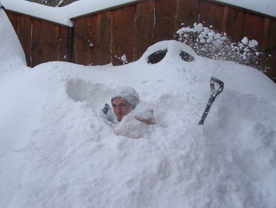 Ostra zima - zaspy nawet do trzech metrów...