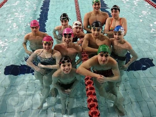 Ostro trenują do lutowego ARENA GRAND PRIX PUCHAR POLSKI. W ferie młodzi zawodnicy przepłyną 160 km!