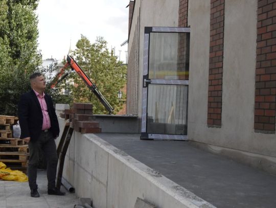 Otwarcie nowej siedziby za pasem