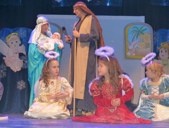 Piękno świąt w CKiS. Widowisko na chwałę Pana! (ZDJĘCIA)