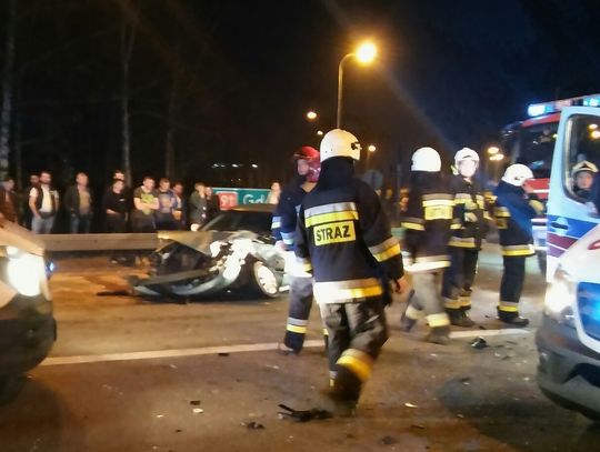 PILNE. Cztery osoby ranne w wypadku w Gniewie. Droga zablokowana! (ZDJĘCIA)