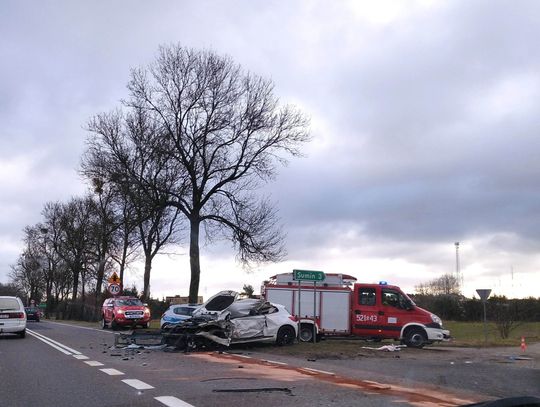 PILNE: Groźny wypadek na Berlince. 20-letni kierowca zabrany śmigłowcem do szpitala