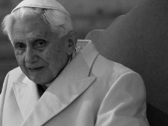 PILNE: Nie żyje Benedykt XVI. Papież miał 95 lat