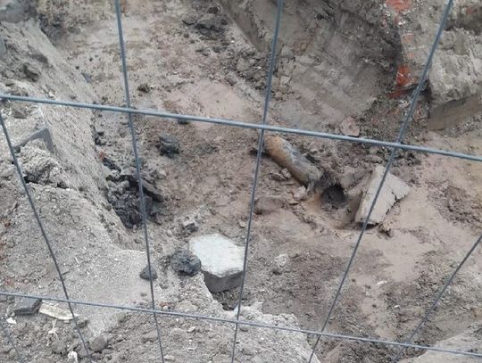 PILNE. Niewybuch na terenie Zespołu Szkół Zawodowych. Ewakuowano osoby z obiektu