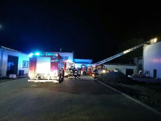 PILNE. Pożar w pelplińskim zakładzie! Pracownicy sami się ewakuowali