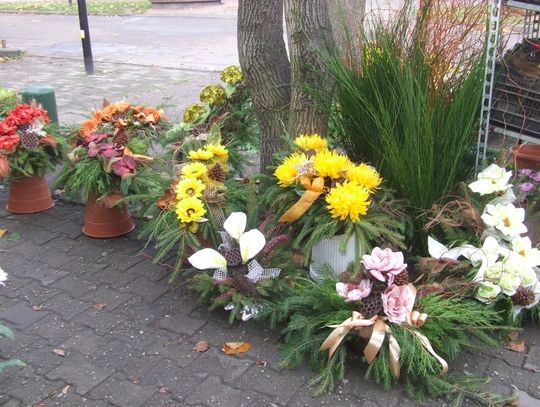 Plaga kradzieży na cmentarzach