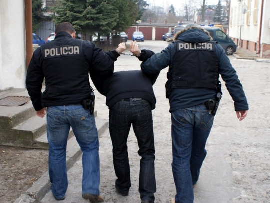 Pobił i okradł 47-latka w budynku przy ul. Tetmajera. Trafił w ręce policji