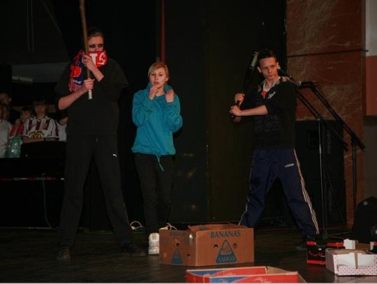 Policja promuje pozytywne wzorce. „Trzeźwy poranek” i pozytywne kibicowanie