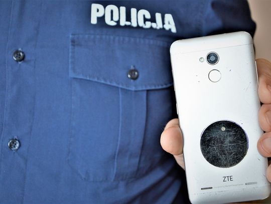 Policja: znaleziony telefon czeka na właściciela u dzielnicowego