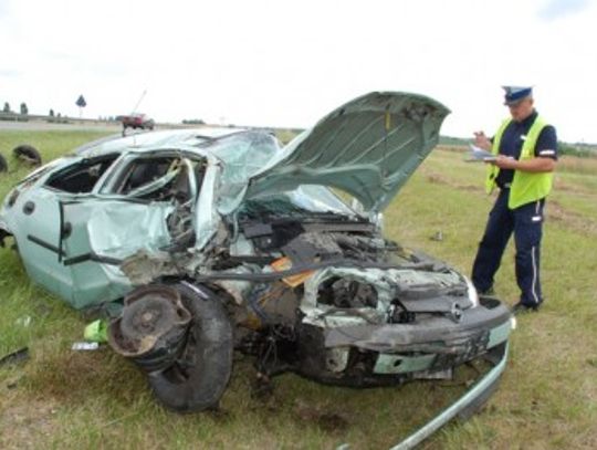 Policjanci wyjaśniają przyczyny wypadku