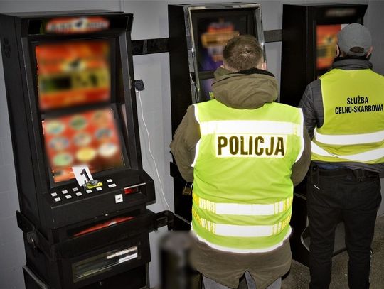 POLICJANCI ZWALCZAJĄ NIELEGALNY HAZARD