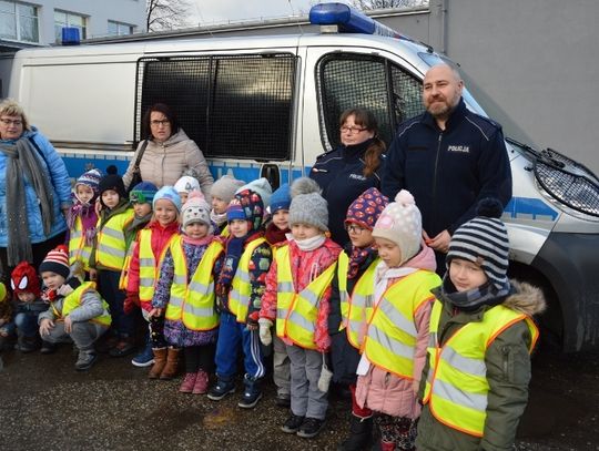 Policjantów odwiedziły dzieci z Niepublicznego Przedszkola Akademii Krasnoludków w Tczewie