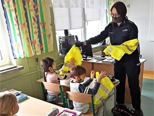 POLICYJNE SPOTKANIA Z UCZNIAMI W RAMACH WOJEWÓDZKICH DZIAŁAŃ „UCZĘ SIĘ BEZPIECZEŃSTWA”