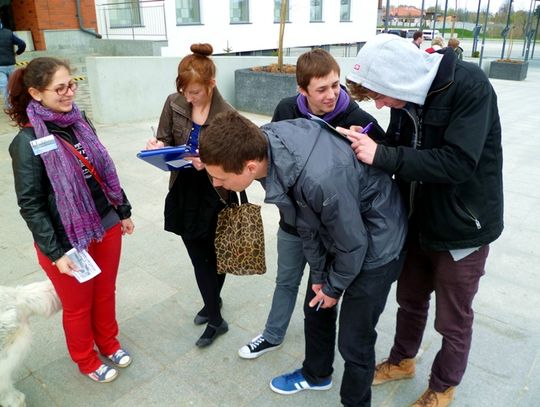 Ponad tysiąc podpisów za historyczną odbudową mostu