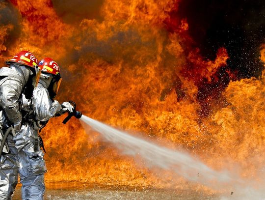 Potrącenie użytkownika hulajnogi. Pożar budynku gospodarczego. Interwencja do pożaru w lesie. KRONIKA STRAŻACKA 26.04 – 2.05.2021 