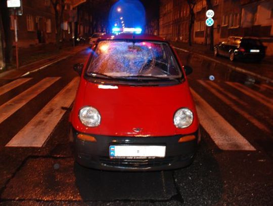 Potrącona „na pasach&amp;quot; - o zmroku 