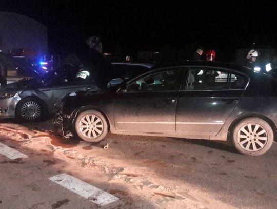 Poważny wypadek na "jedynce". Jedna osoba przetransportowana do szpitala!