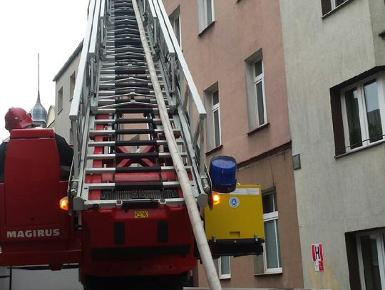 Pożar dachu przy ul. Chopina. Błyskawiczna akcja strażaków