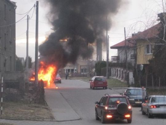 Pożar - samochód płonął jak pochodnia