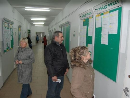 Pracownicy na bruk. „Wybrani” pozostali