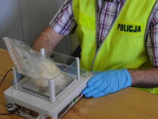 Prawie kilogram narkotyków w mieszkaniu w Subkowach!